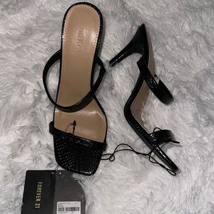 Open toe heels size 8, never worn